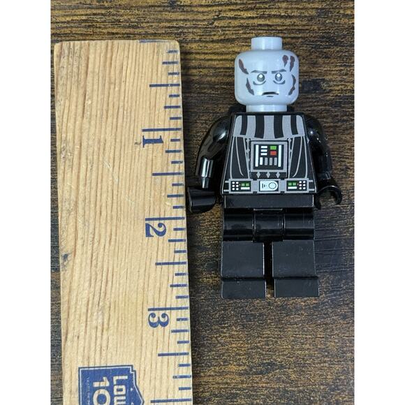 LEGO Star Wars Darth Vader LED Clip Lite Flashlight 3” - Picture 8 of 9